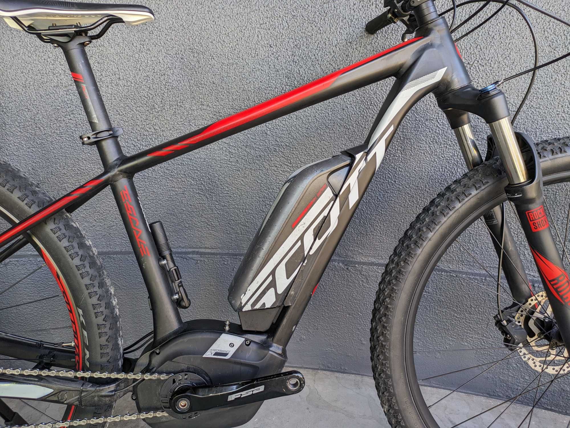 Vendo Bicicleta Scott E-Scale 930 29" 2018 T-M