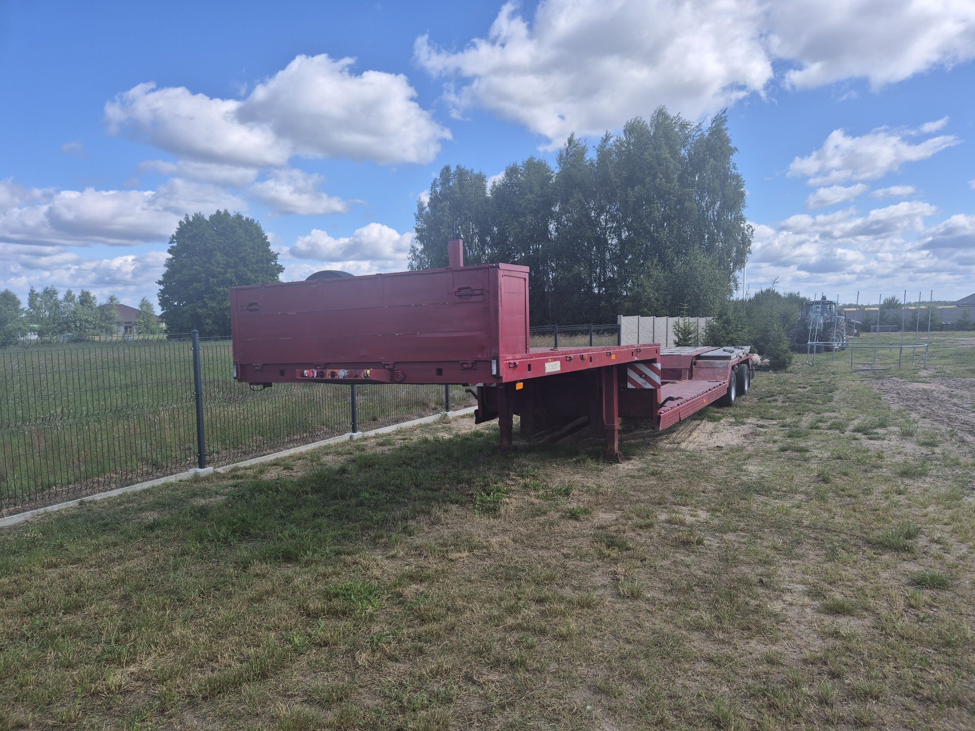 Naczepa niskopodwoziowa GENERAL TRAILERS