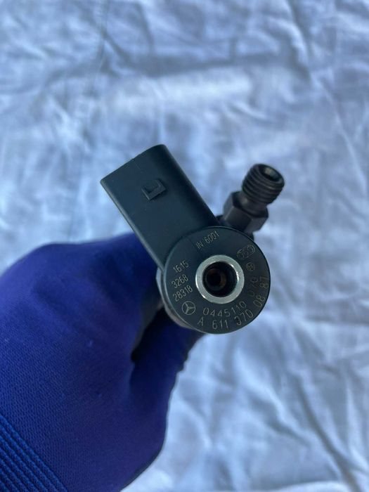 паливна форсунка Мерседес VITO 112