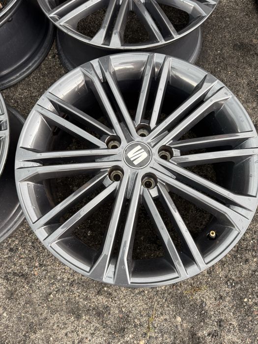Felgi aluminiowe 5x112 17x7j et49 Seat Vw Skoda itp