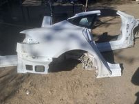 Заднє крило чверть Tesla Mode S 2022 Plaid