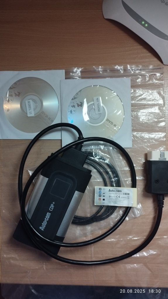 Автосканер Autocom CDP+ ( 2021.11), +Bluetooth.Два диска Autocom+Delph