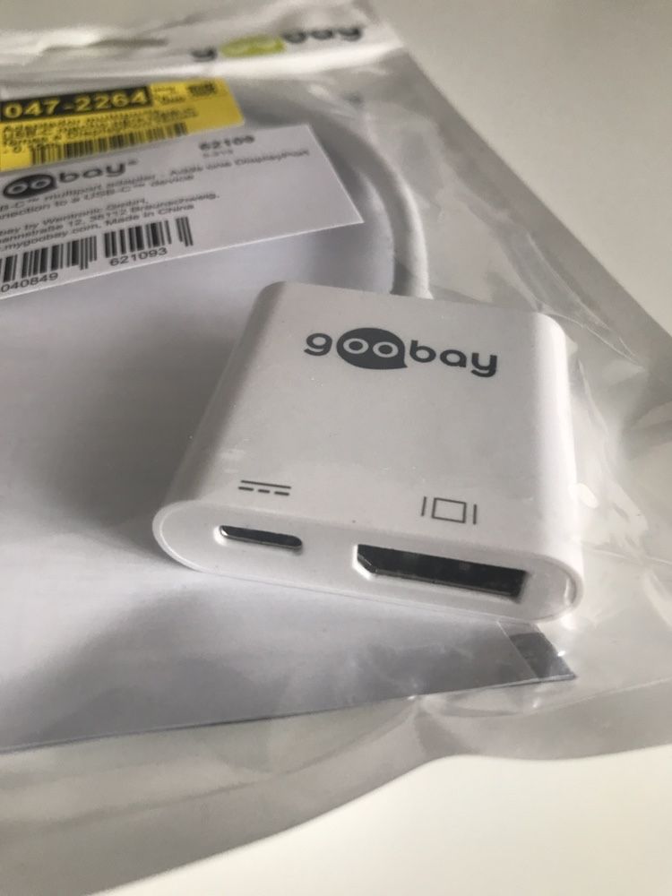 Adaptador USB-C para DisplayPort + USB-C