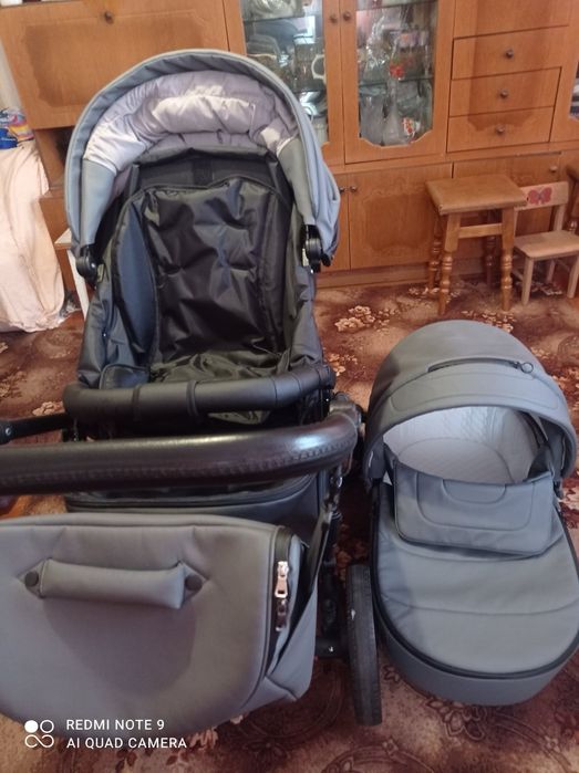 Коляска дитяча пролянкова