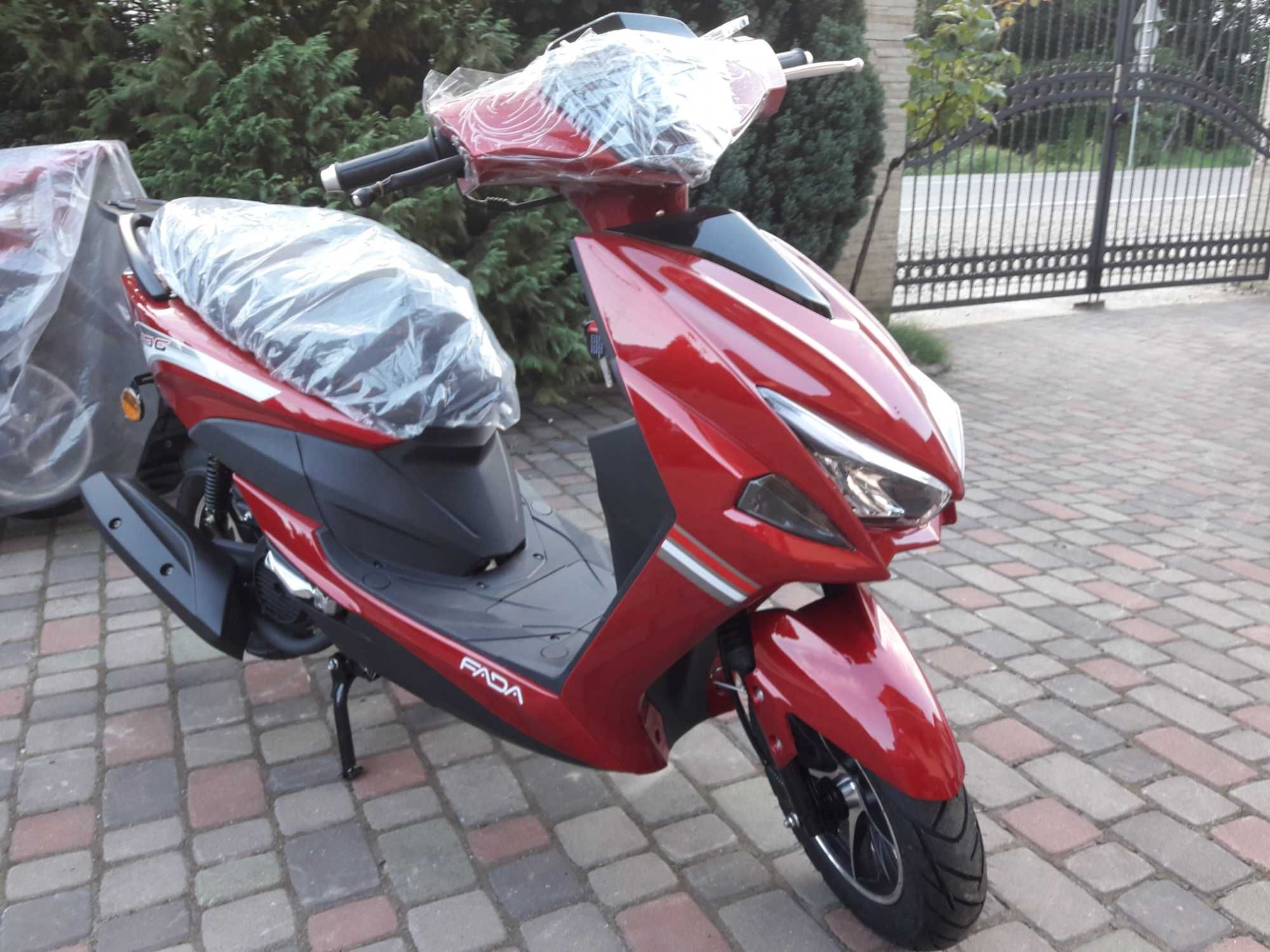 Продам скутер  ФАДА 125 куб.  новий