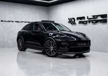 Porsche Macan Electric 4
