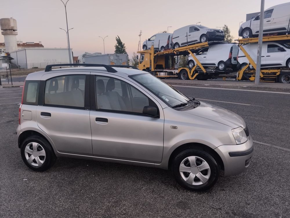 Carros fiat panda