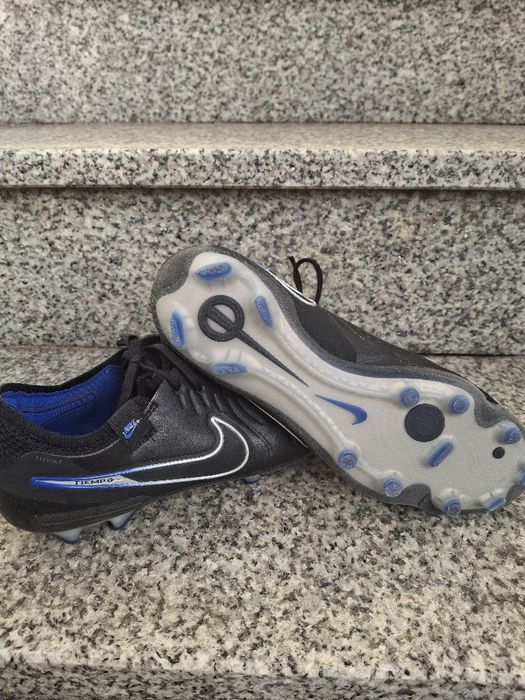 Chuteiras  Nike Tiempo FLYKNIT profissionais