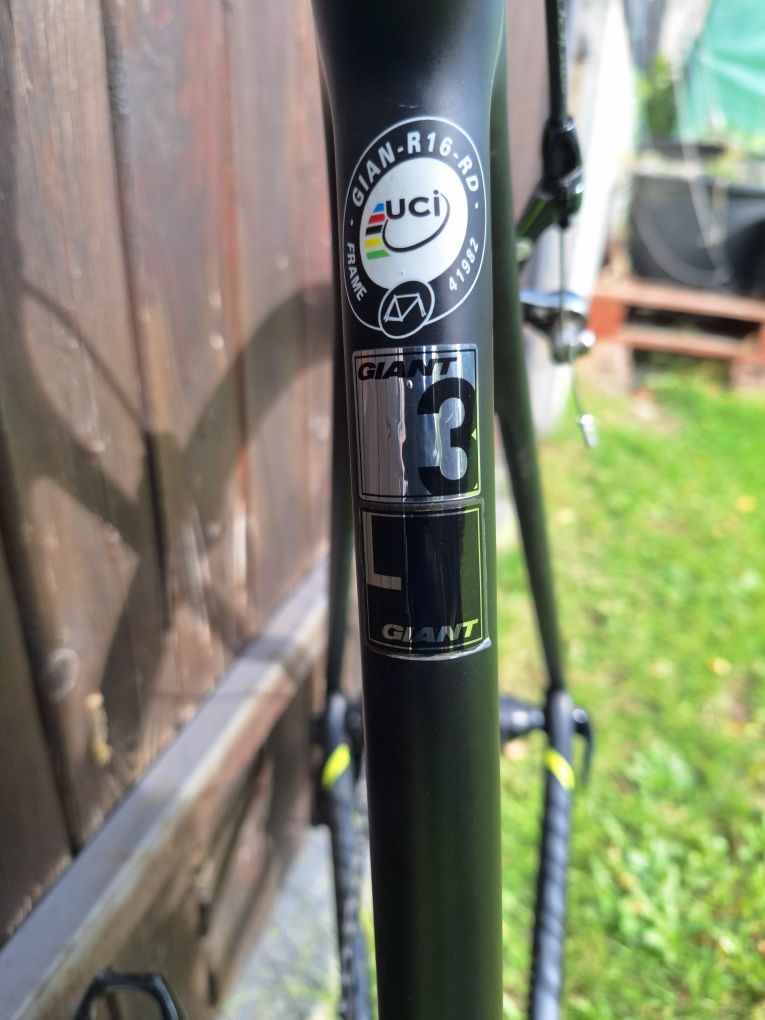 Giant TCR Advanced 3 Tiagra 2x10 L