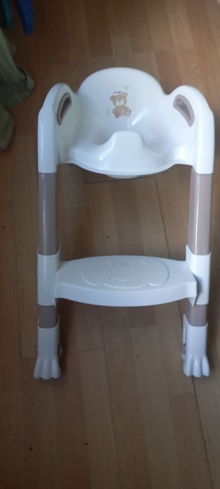 Redutor de sanita com degrau