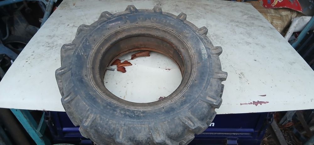 Продам колесо 6×12  скат камера до мотоблока