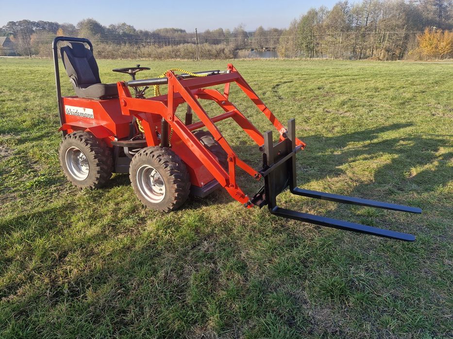 Ładowarka Waideman mała do obory sprowadzona możliwość zamiany