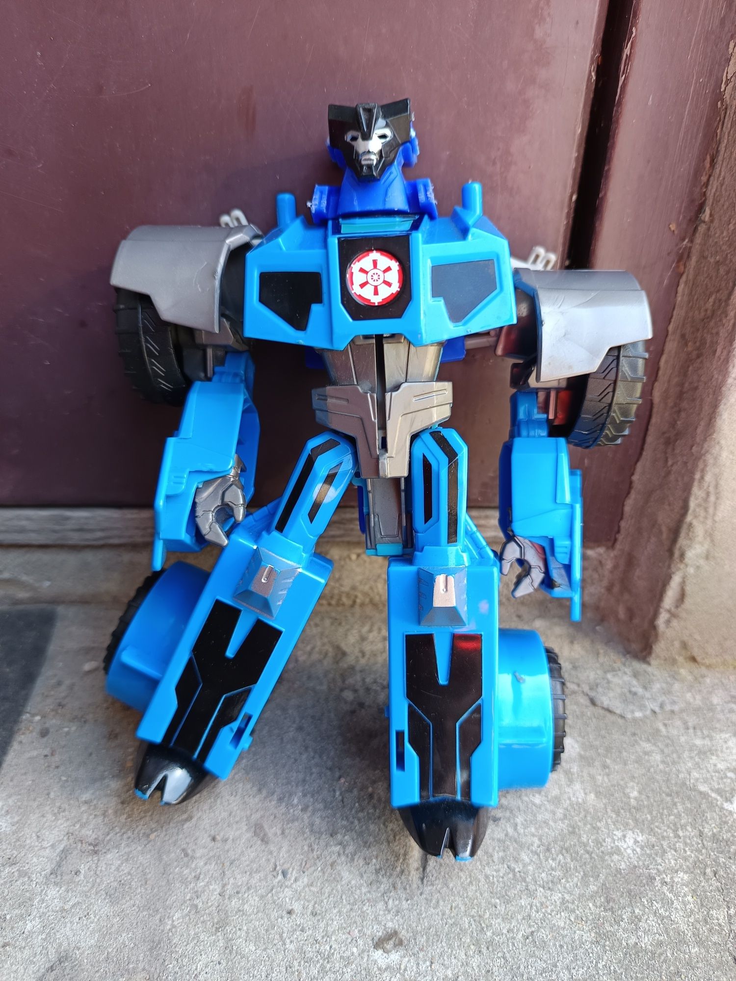 Figurka robot Transformers antylopa samochód