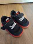 Adidaski Nike miękka podeszwą rozmiar 19.5cm wkładka 11.5cm