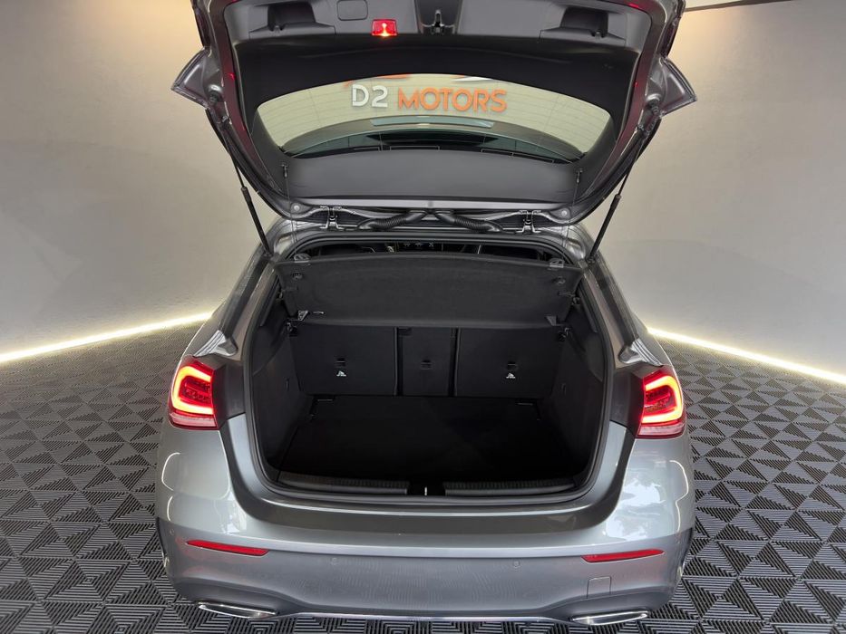 Mercedes-Benz A 180 d - CX Automática - Pack AMG