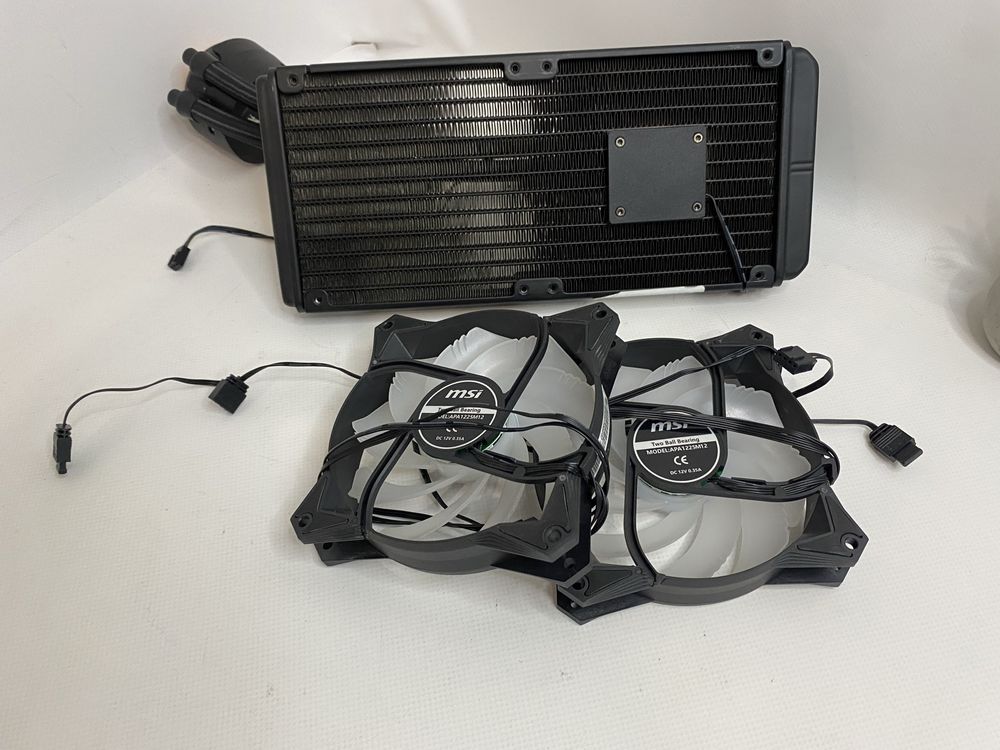 Система водяного охолодження MSI MAG CoreLiquid 240R