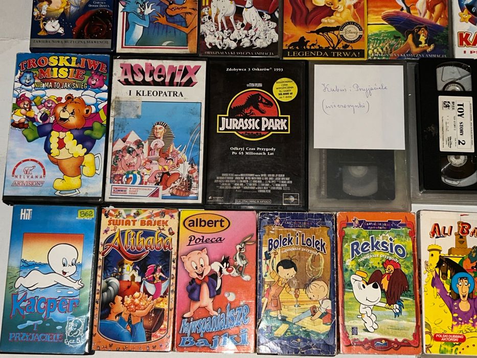 Bajki dla dzieci na kasetach VHS - 38 sztuk - PRL
