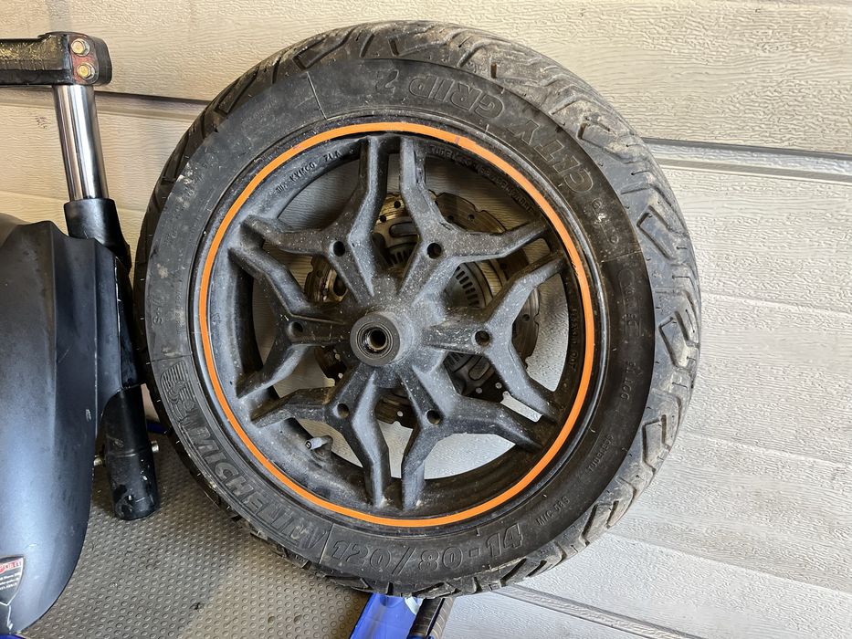 Lagi zawieszenie koło przód kymco x-town 300 125