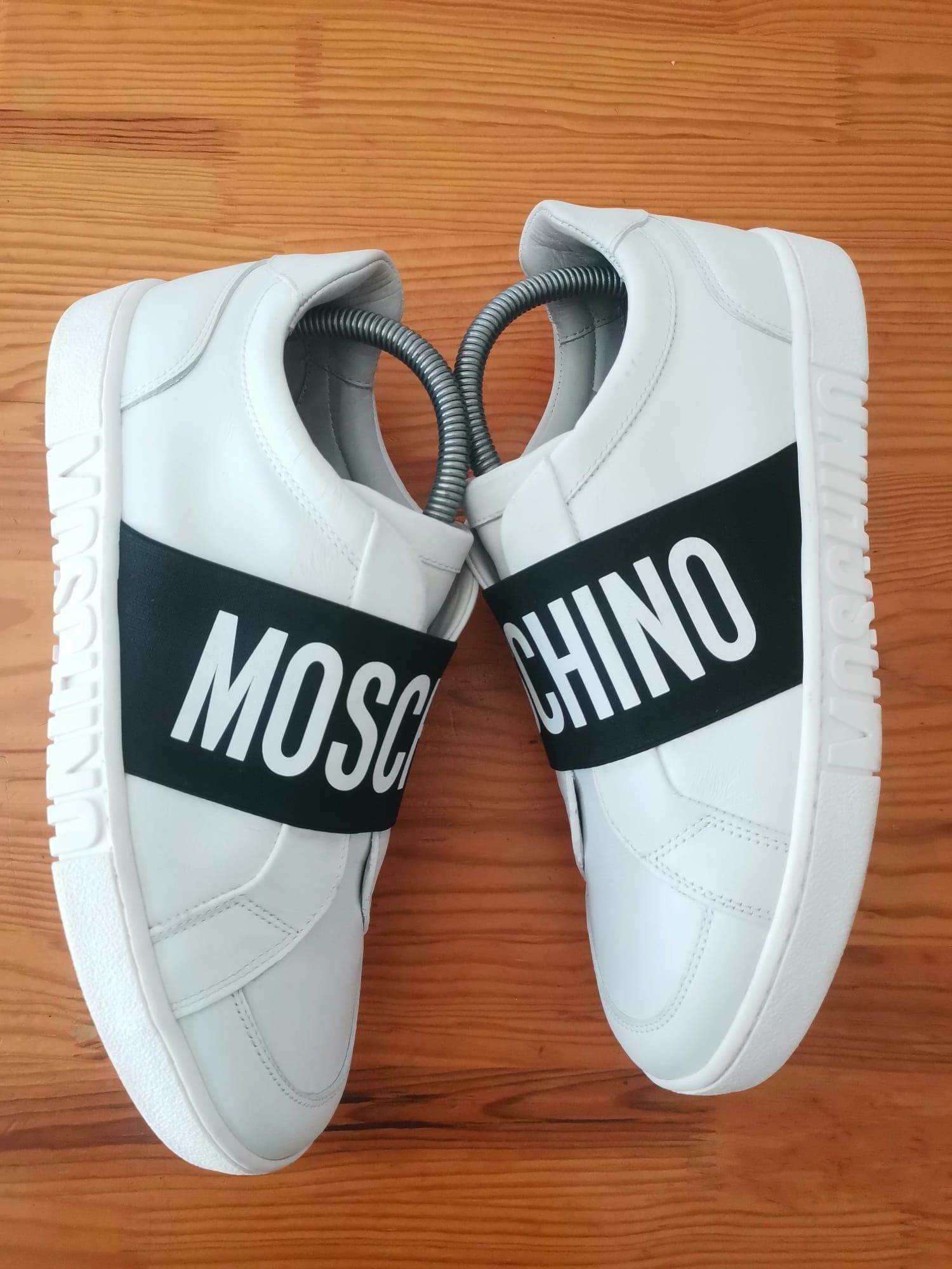 Tenis moschinho original
