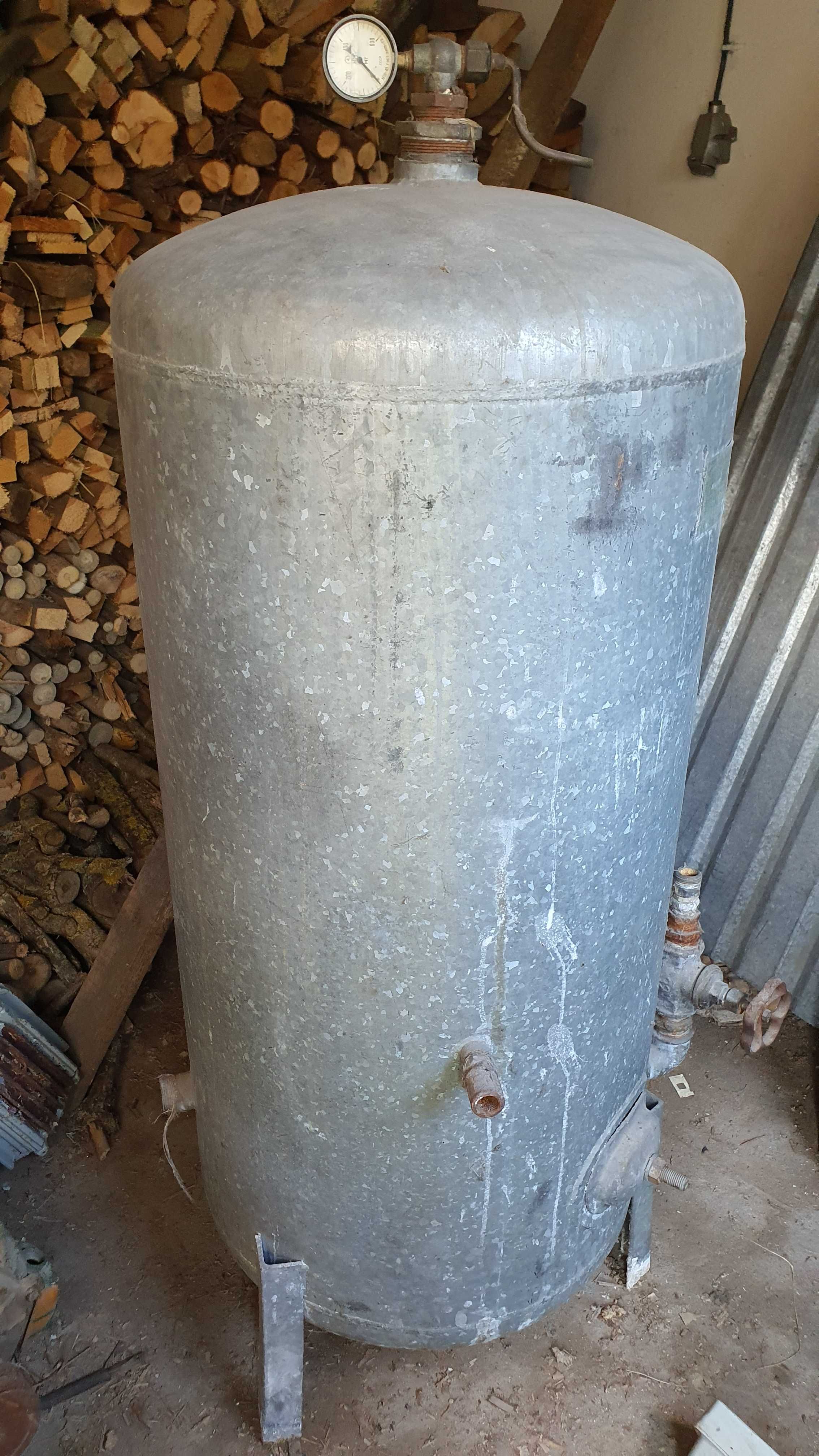Hydrofor ocynkowany  300L