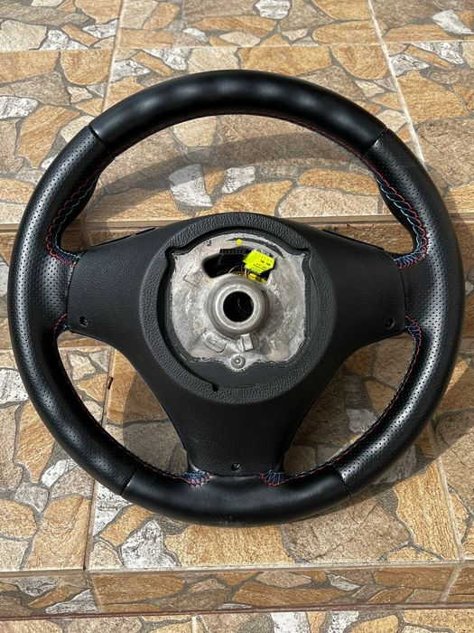 М руль BMW E90 E91 E87 E93 E92 Родная кожа БМВ Е90 Е91 Е92 Е93