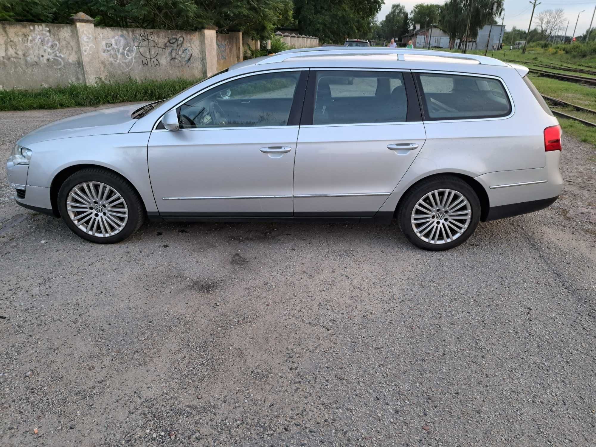 Volkswagen Passat 3.2 FSI VR6 250KM DSG 4Motion 2006r