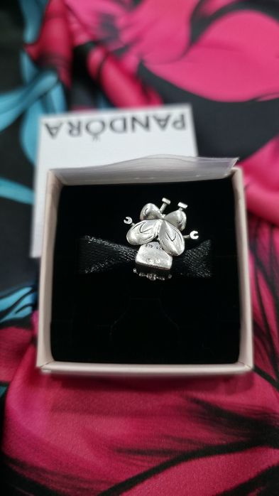 Conta Bella Bot Floral da Pandora