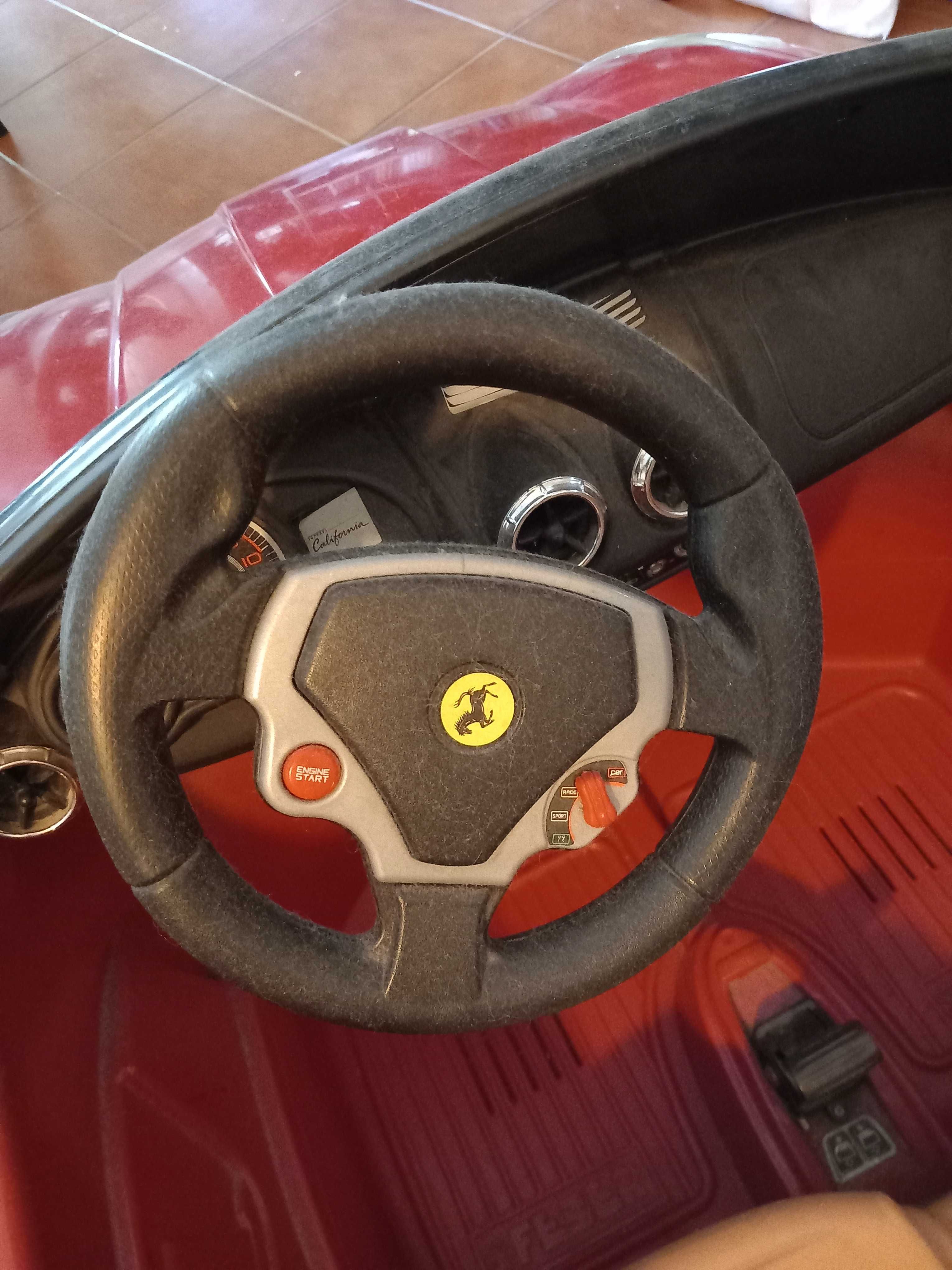 Ferrari a bateria 2 lugares