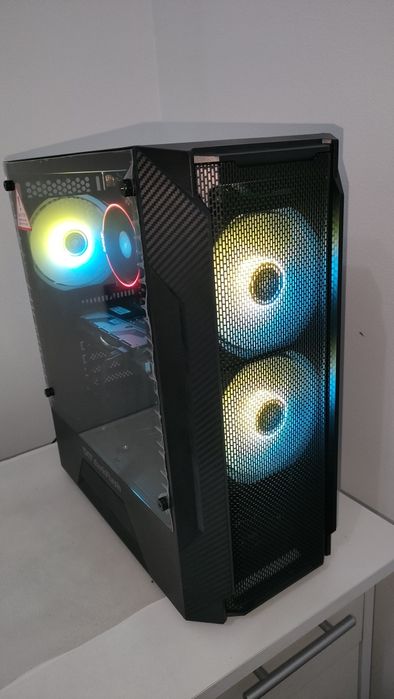 PC RGB GRY Ryzen 5 3600 DDR4 24GB 1,25TB RTX2060 6GB 550W WiFi Win11