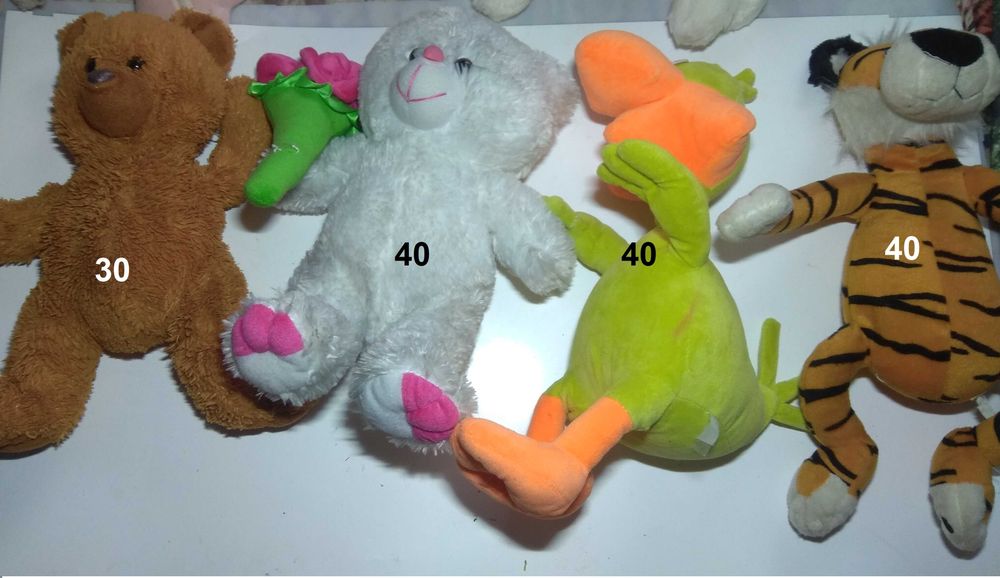 Великі м*які іграшки