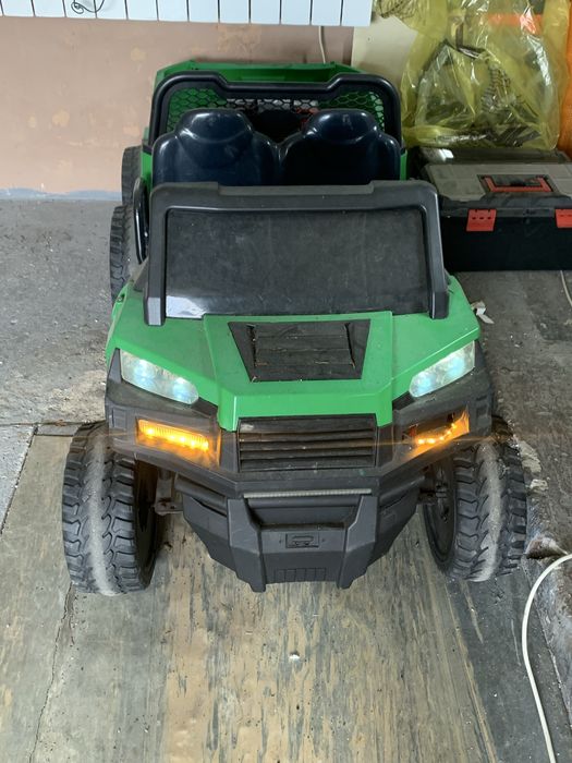 Samochod na akumulator auto dla dzieci na pilota