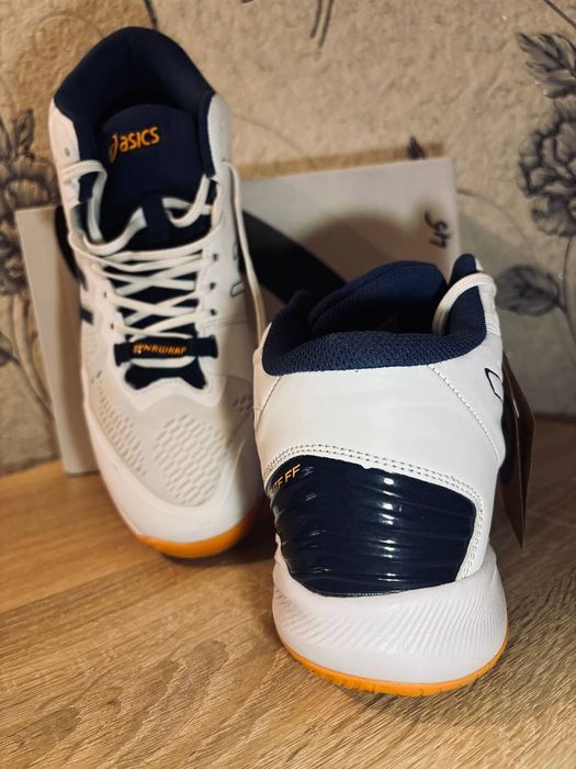 Кросівки ASICS Sky Elite FF