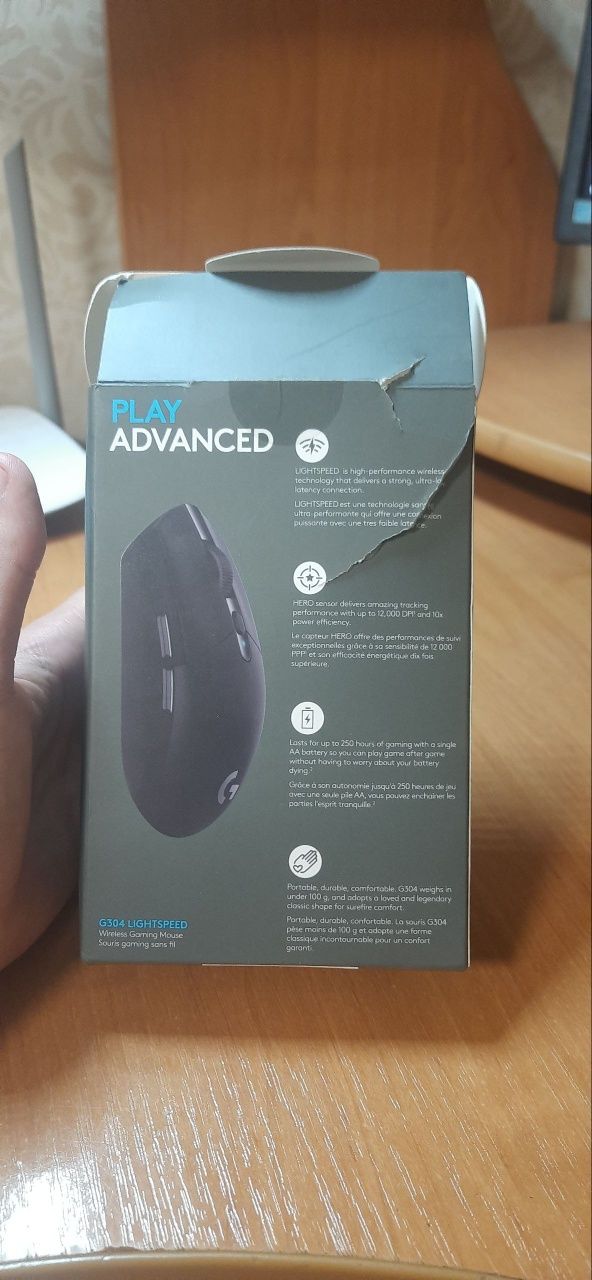Мышка Logitech g304