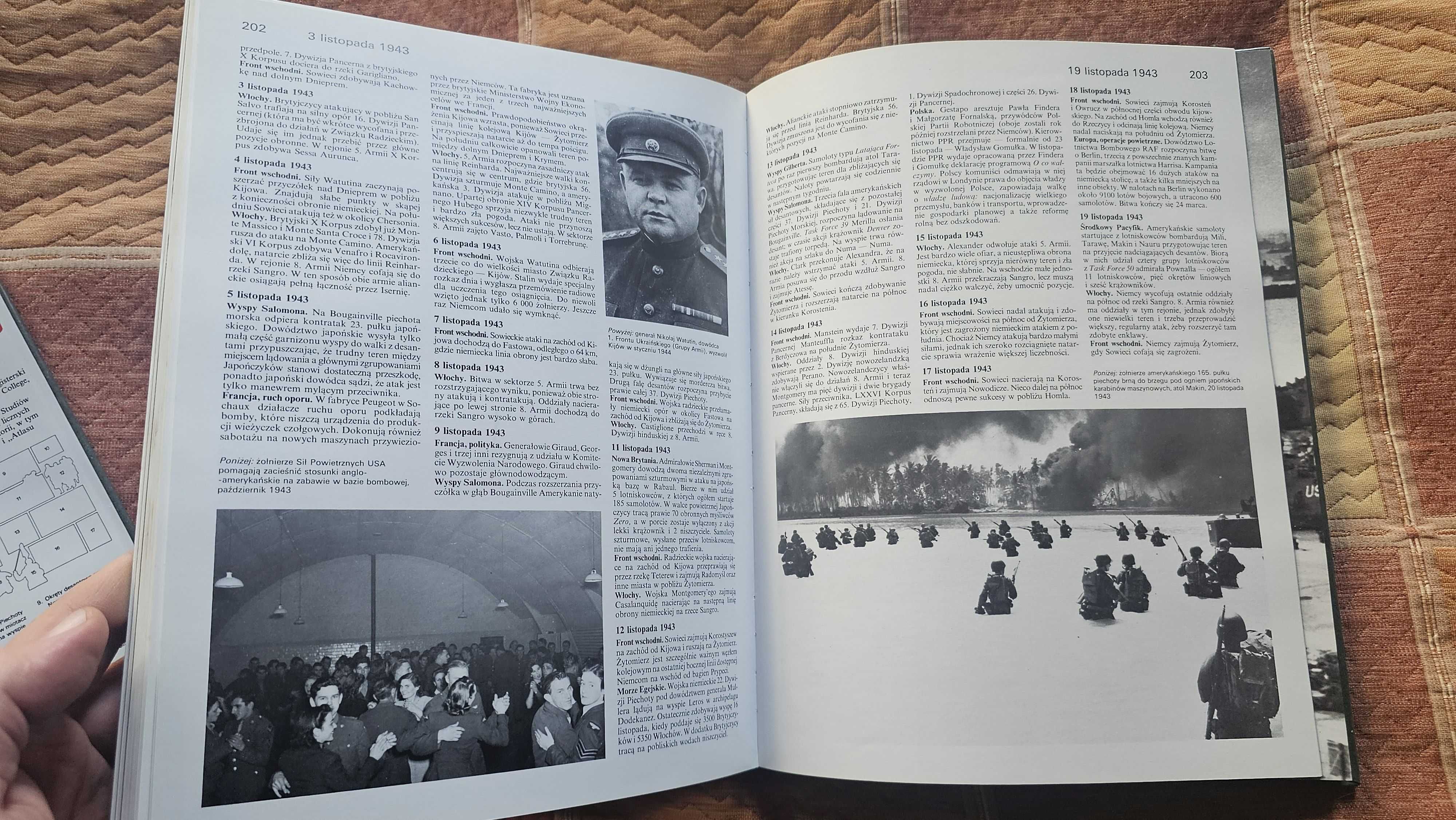 A4 Kronika II Wojny Światowej Donald Sommerville ALBUM