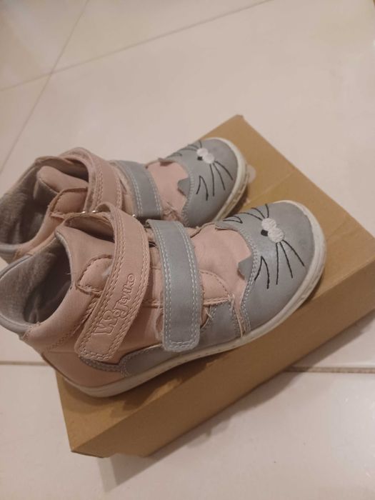 Trzewiki na wiosne Wojtyłko r. 27 na rzepy