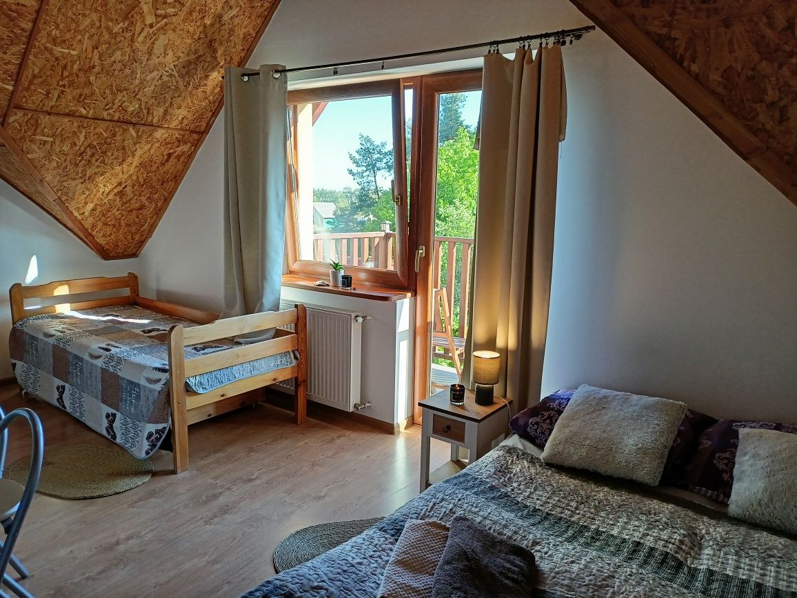 POKOJE z łazienką i balkonem Jnoszyno k.Jantara i  Stegny