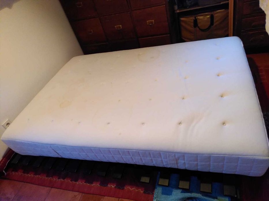 colchão 140x200 ótimo estado