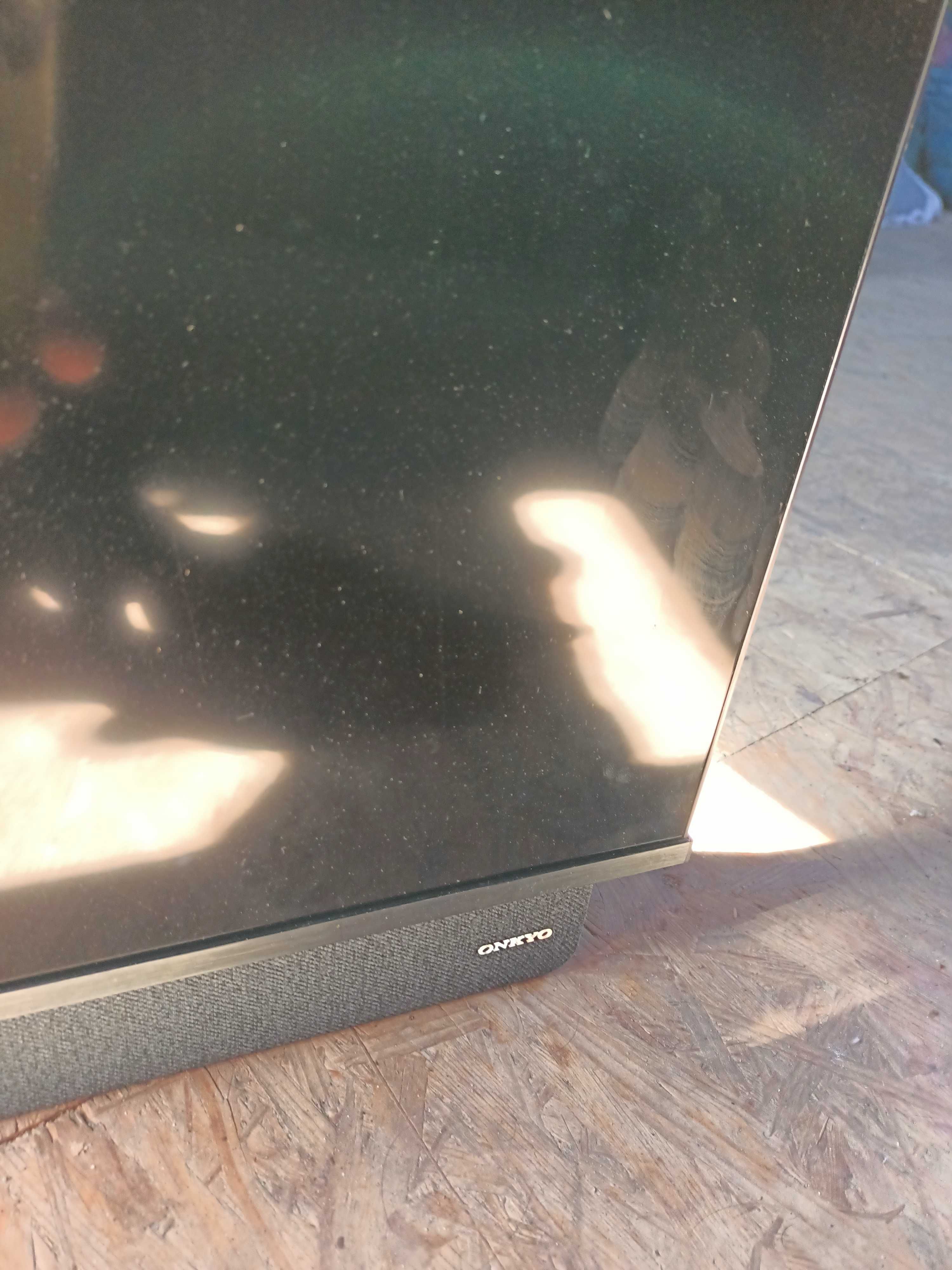 Telewizor TCL uszkodzony