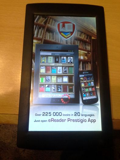 Планшет Prestigio Multipad PMP3270B