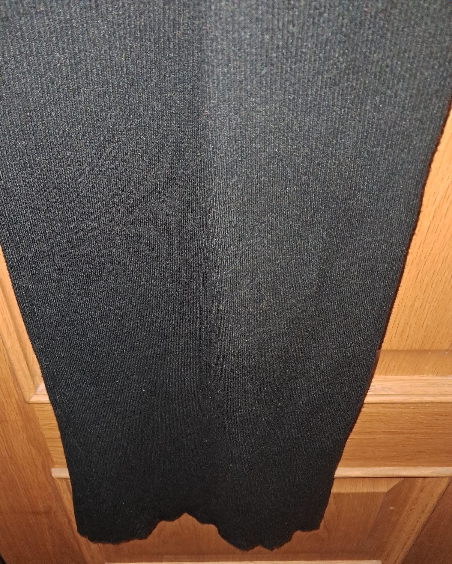 Vestido de malha,  traçado. Tamanho 34 com elasticidade.