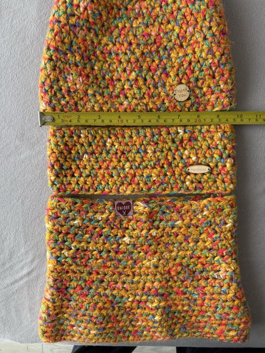 Czapka z kominem oraz opaską z wełny