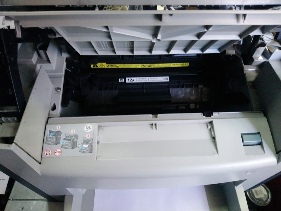 продам МФУ hp laser jet 3050 1319  картридж Q2612A