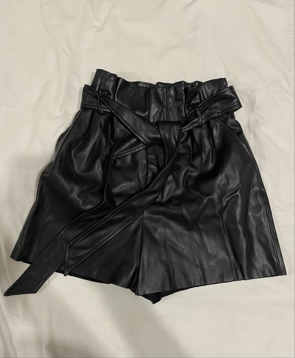 Шорти Zara в ідеальному стані