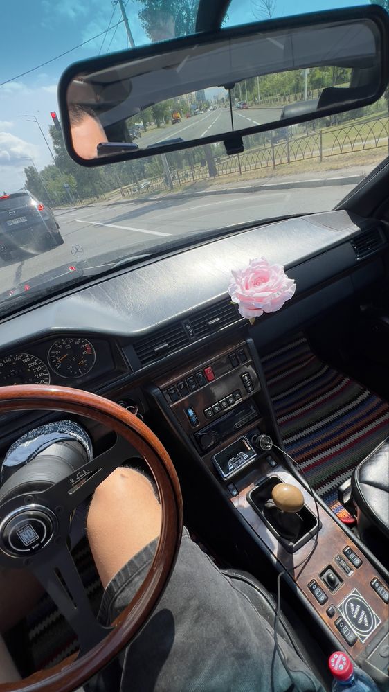 Mercedes benz c124