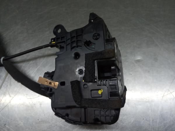 Fechadura / fecho porta trás esquerdo RENAULT Captur (J5_)