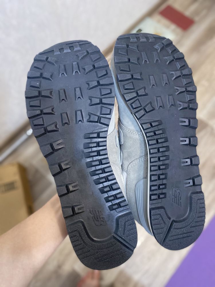 Продаю чоловічі кросівки New Balance, Classic 574