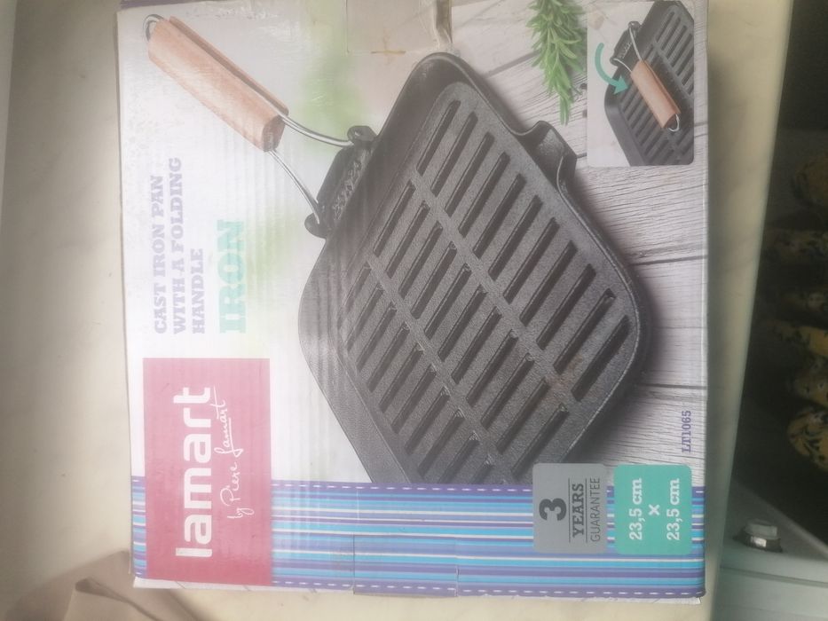 Sprzedam patelnia żeliwna grillowa