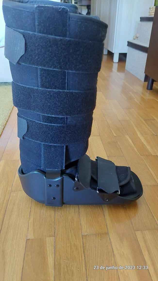 Bota "Robofoot "