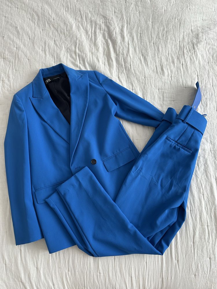 Костюм Zara , розмір XS