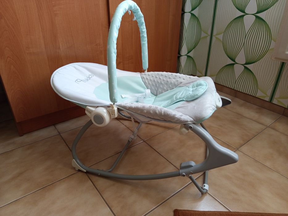 Bujaczek leżaczek Nukido